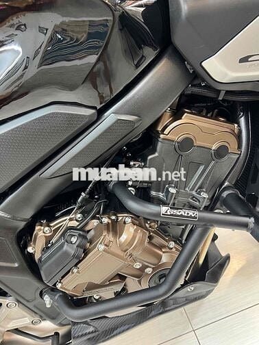CB650R E-CLUTCH MODEL 2025 LIKE NEW BẢO HÀNH HÃNG