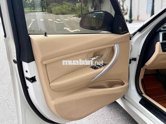 BMW 320i 2013 Trắng