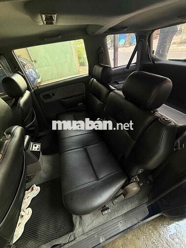 Mitsubishi Chariot Xanh đậm 7 chỗ