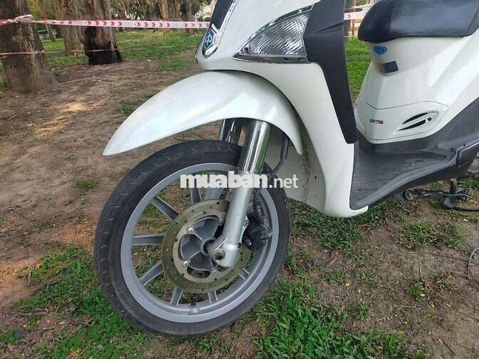 Piaggio Liberty 125 Trắng Nguyên bản