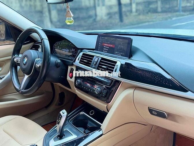 BMW 320i 2013 Trắng