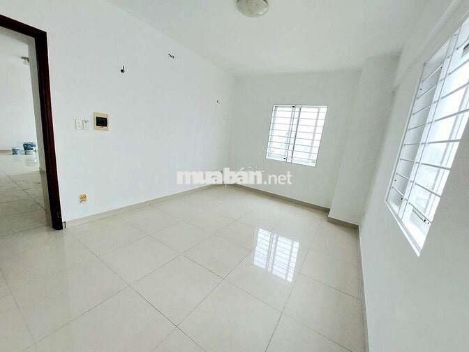 🌈CĂN HỘ 110m²🔥CĂN GÓC3️⃣PN2️⃣WC✅️MÁY LẠNH, BAN CÔNG🔥Tân phú SIÊU THỊ GO