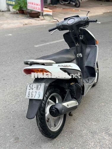 Honda Click Trắng 54-N7 8679