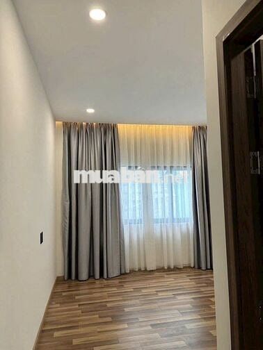 Nhà Nguyên Căn Mới Đường Nguyễn Văn Đừng - 3PM 4WC - 3.7x14.2m