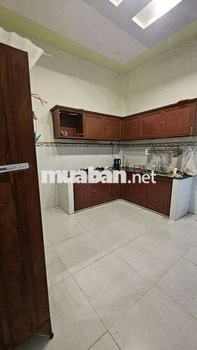 4x15m Lầu 2pn 5tr Hẻm xe tải Đường 1A giáp Tây Lân