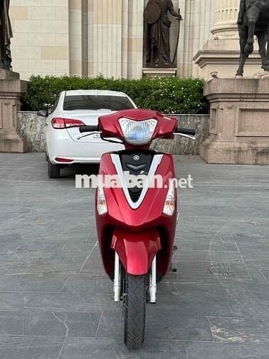 Yamaha acuzo đỏ