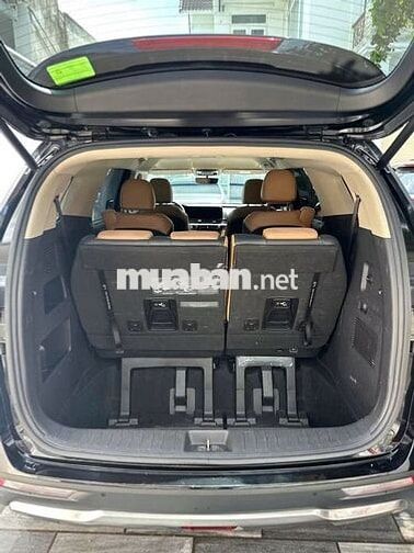KIA Carnival Premium 2.2D Diesel 2023 Đen 8 chỗ