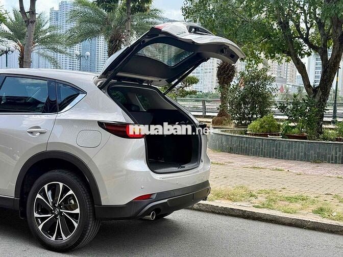 Siêu Lướt Mazda CX5 2.0L Deluxe 2024 Vàng Ánh Kim