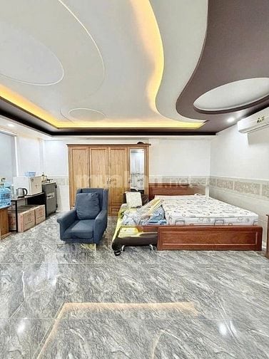 Tòa Nhà Mặt Tiền Khu Sân Bay, 7m x 20m, Hầm 6 Tầng, HĐT 80tr/tháng
