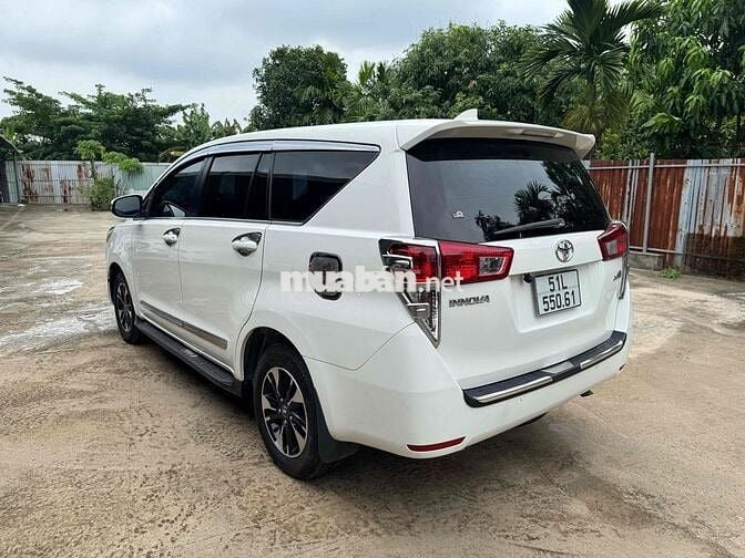 Toyota Innova G 2017 Trắng 84000 km