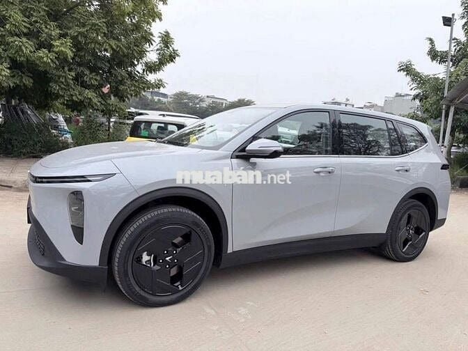 VinFast MPV7 Trắng Ô tô điện