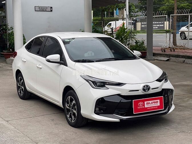 Toyota Vios E CVT 2025 Trắng Ngọc Trai 65.000km