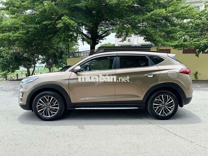 Hyundai Tucson 2.0ATH 2020 Vàng cát 70.000 km