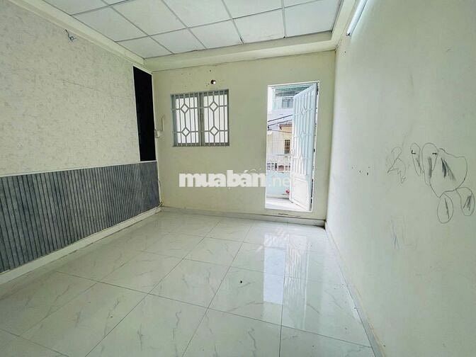 NHÀ HẺM XE TẢI MINH PHỤNG Q.6 - SẴN DÒNG TIỀN