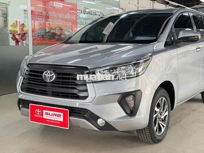 Toyota Innova 2023 Số sàn 55.000km Bạc
