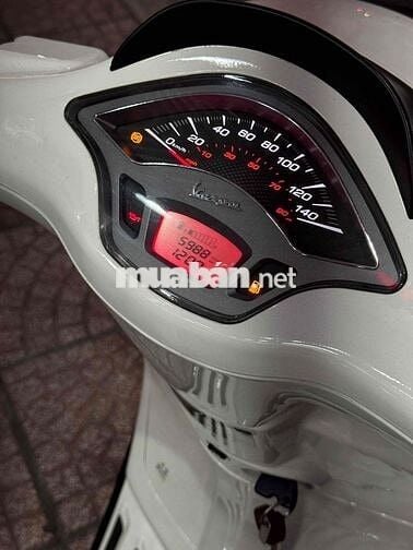Piaggio Vespa Sprint 150cc 2021 Trắng 14000 km