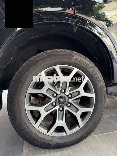 Ford Everest 2025 Titanium Plus 2.0L 4x4 AT