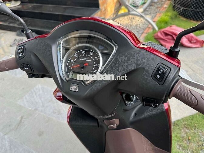 Honda Vision 2025 Smartkey màu Đỏ 1500 km