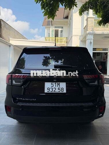 Ford Everest 2025 Titanium Plus 2.0L 4x4 AT