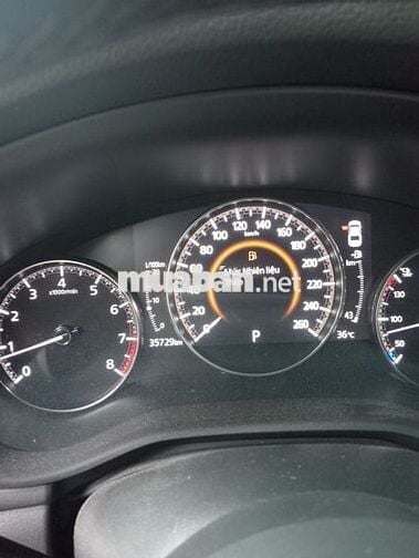 Mazda Mazda 3 Luxury 2023 Xám 35729 km