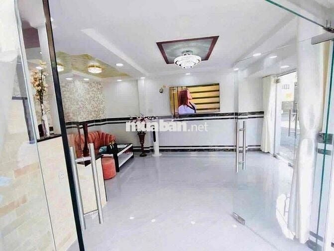 Góc HXH Phan Đình Phùng, Phường Cầu Kiệu, Quận Phú Nhuận Diện