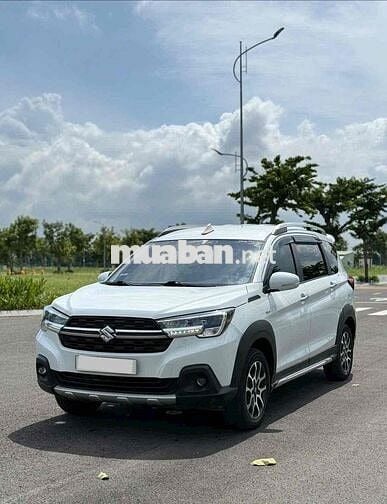 Suzuki XL7 2021 Trắng xe gia đình chất xe đẹp