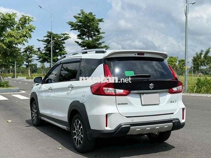 Suzuki XL7 2021 Trắng xe gia đình chất xe đẹp