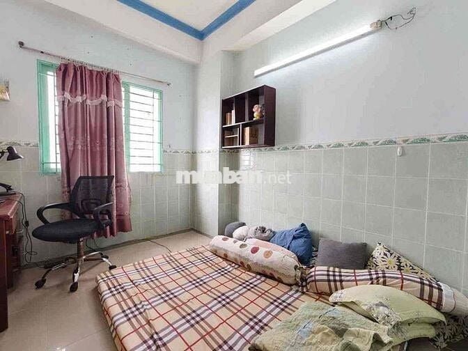 Chủ cần bán gấp căn hộ view đẹp CC Phú Thọ, Q11, 60m2, 2 PN, 2 WC