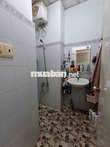 Chủ cần bán gấp căn hộ view đẹp CC Phú Thọ, Q11, 60m2, 2 PN, 2 WC