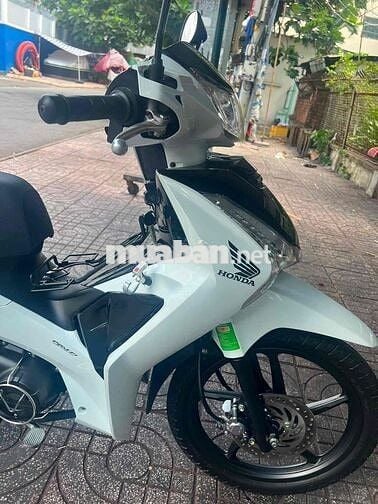 Honda Future fi 2025 Trắng đen 2100km