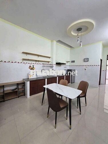 🏡 Cho thuê nhà mặt tiền đường Vũ Hữu – Bắc Nha Trang
