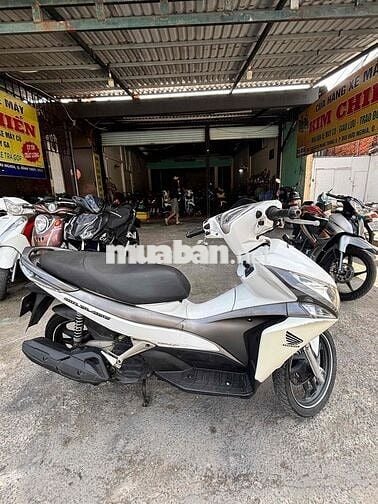 Honda Air Blade Trắng