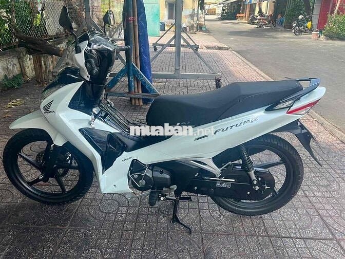 Honda Future fi 2025 Trắng đen 2100km