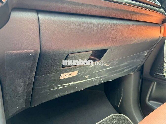Kia Carnival Signature 2025 dầu cao cấp, 4300km