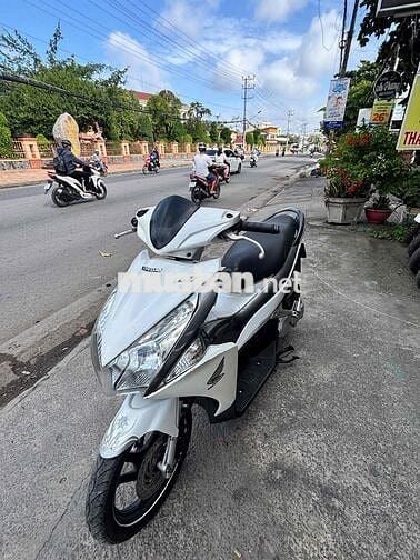 Honda Air Blade Trắng