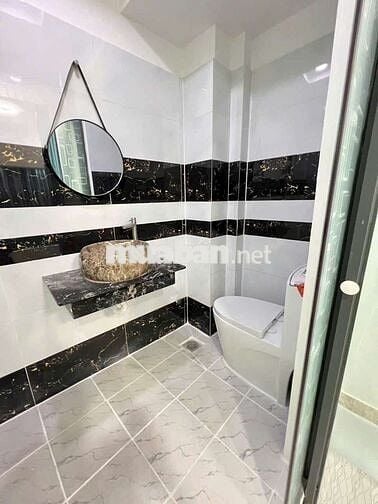 Nhà hẻm 341 Lạc Long Quân, Phường 5 Quận 11 TpHCM