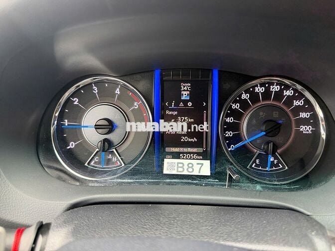 Toyota Fortuner 2.4G 4x2 AT 2019 Bạc | 52,000 Km