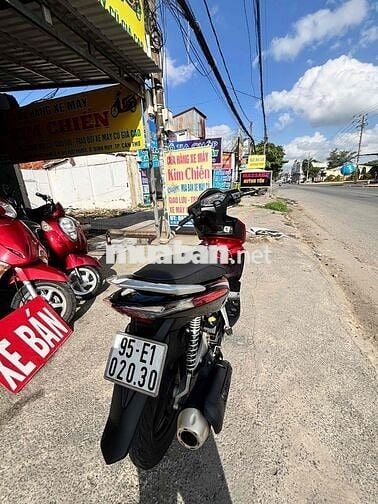 Honda Air Blade màu Đỏ
