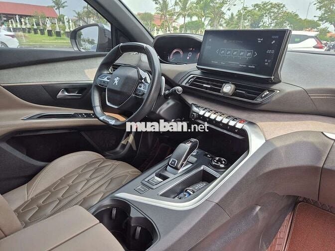 Peugeot 5008 bản GT 2022  Xanh Ngọc Lục Bảo