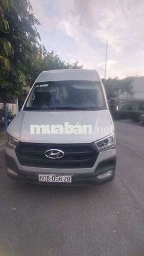 Hyundai Solati 16 chỗ Bạc 218.648 km