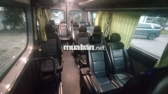 Hyundai Solati 16 chỗ Bạc 218.648 km