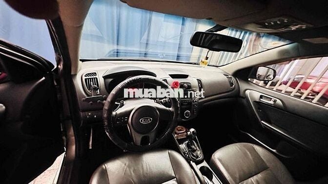 Kia Forte Xám Số tự động 5 chỗ