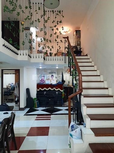 CHÍNH CHỦ CẦN BÁN CHO THUÊ / CĂN HỘ DUPLEX CHUNG CƯ SKY GARDEN QUẬN 7.