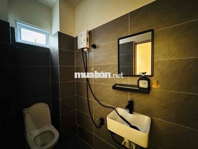 STUDIO HOMESTAY FULL NỘI THẤT CẠNH BỜ SÔNG - TRƯỜNG SA PHÚ NHUẬN