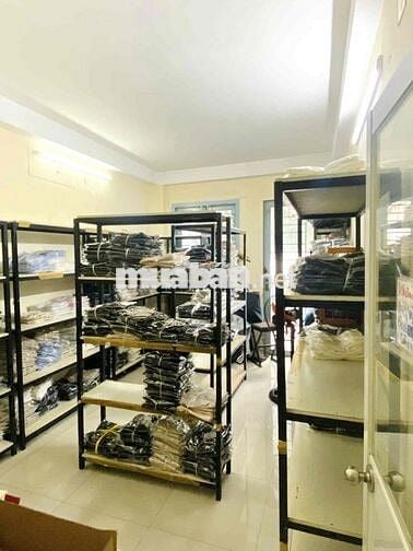 Nhà nguyên căn cho thuê MẶT TIỀN Võ Thị Sáu quận 1