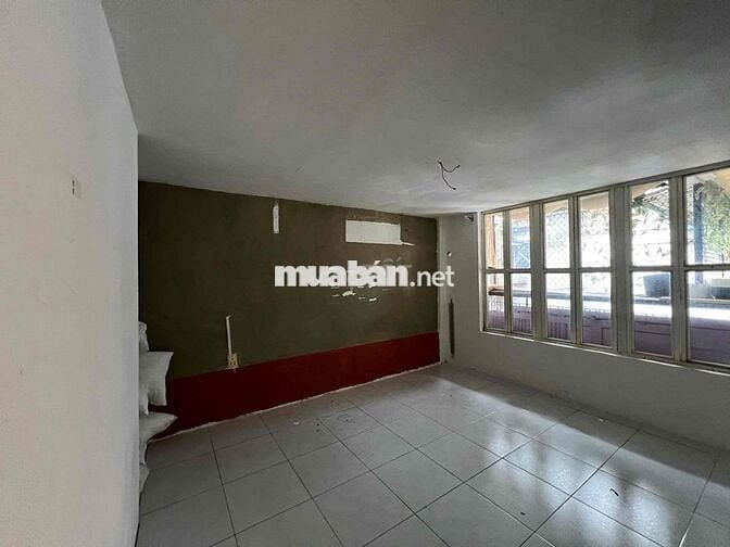 110m2_ 5PN 3WC_ Chung Cư Cũ Q1_ Điện Nước Nhà Nước_Kinh Doanh Tự Do