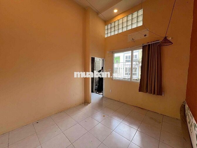 110m2_ 5PN 3WC_ Chung Cư Cũ Q1_ Điện Nước Nhà Nước_Kinh Doanh Tự Do