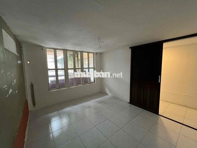 110m2_ 5PN 3WC_ Chung Cư Cũ Q1_ Điện Nước Nhà Nước_Kinh Doanh Tự Do