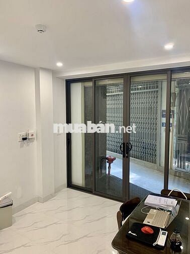 Cho thuê cửa hàng/văn phòng tại 186 TRẦN DUY HƯNG