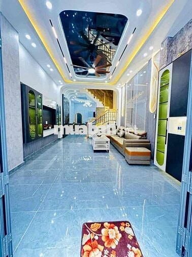 Bán nhà 3 tầng, 94m2, HXH, full nội thất, Huỳnh Văn Nghệ, Tân Bình